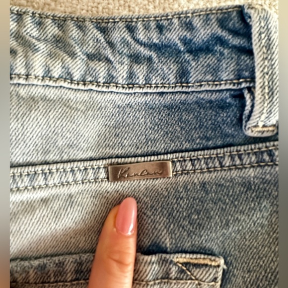 Distressed Jean Shorts - Picture 5 of 6